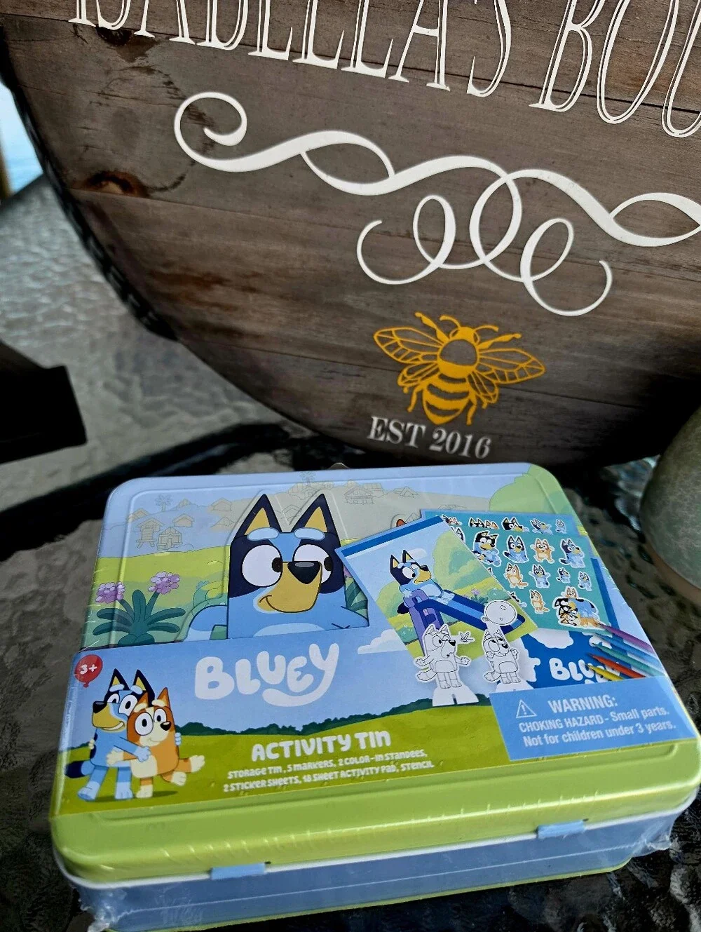 Bluey Embossed Tin Activity Set